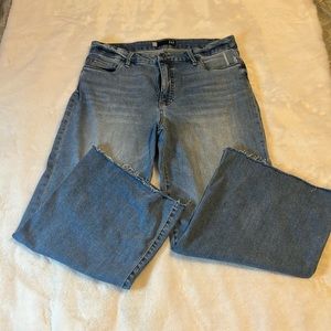 Kut from the Kloth Meg High Rise Fab Ab Wide Leg Jeans 14